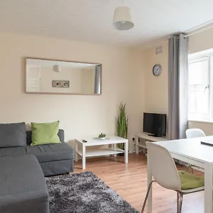 Luxury Central Link Luton/london/m1/airport/station/long , Luton (Bedfordshire) United Kingdom